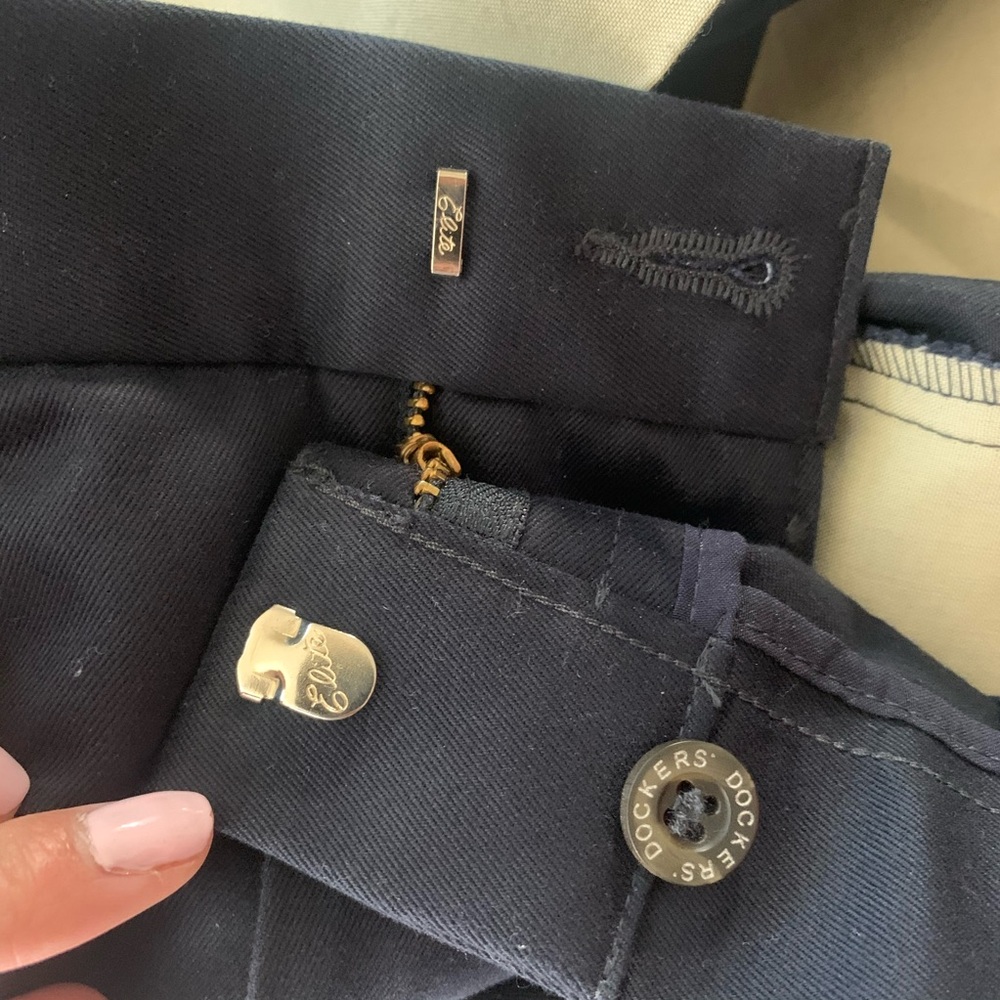 Dockers Classic Fit Cotton Black Pants NWT | W44/L30 - Picture 4 of 8